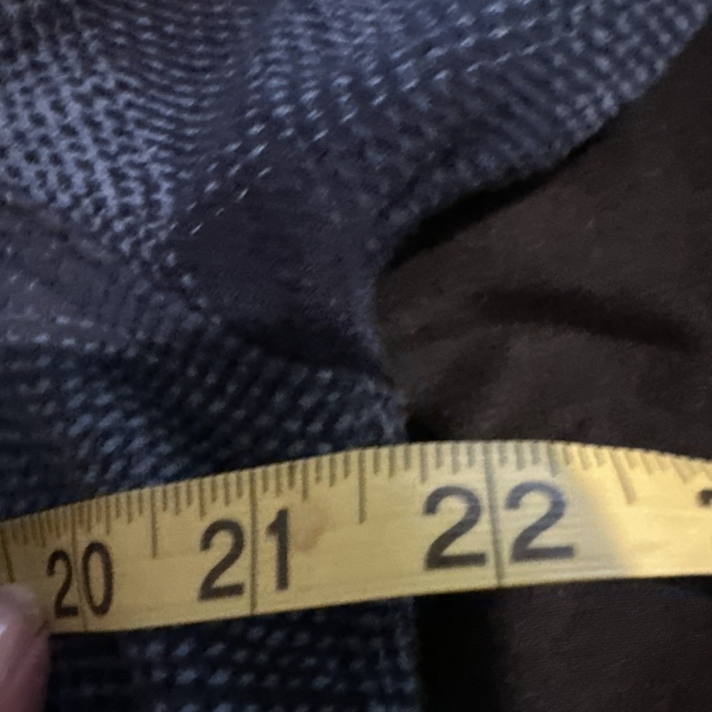 Orvis Plaid Flannel Shacket M Navy And Black Pockets Soft Cotton - Picture 9 of 10